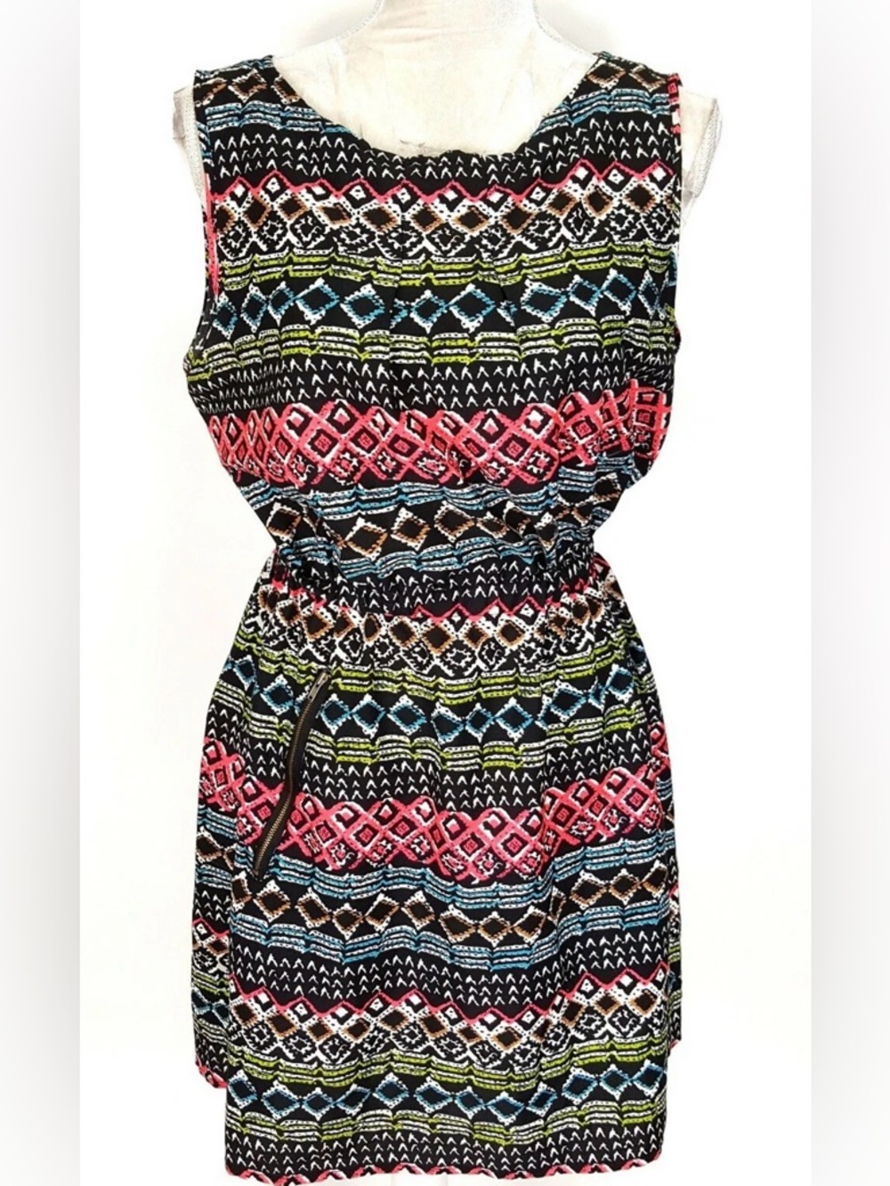 Sleeveless Tribal Print Dress in Black and Pink